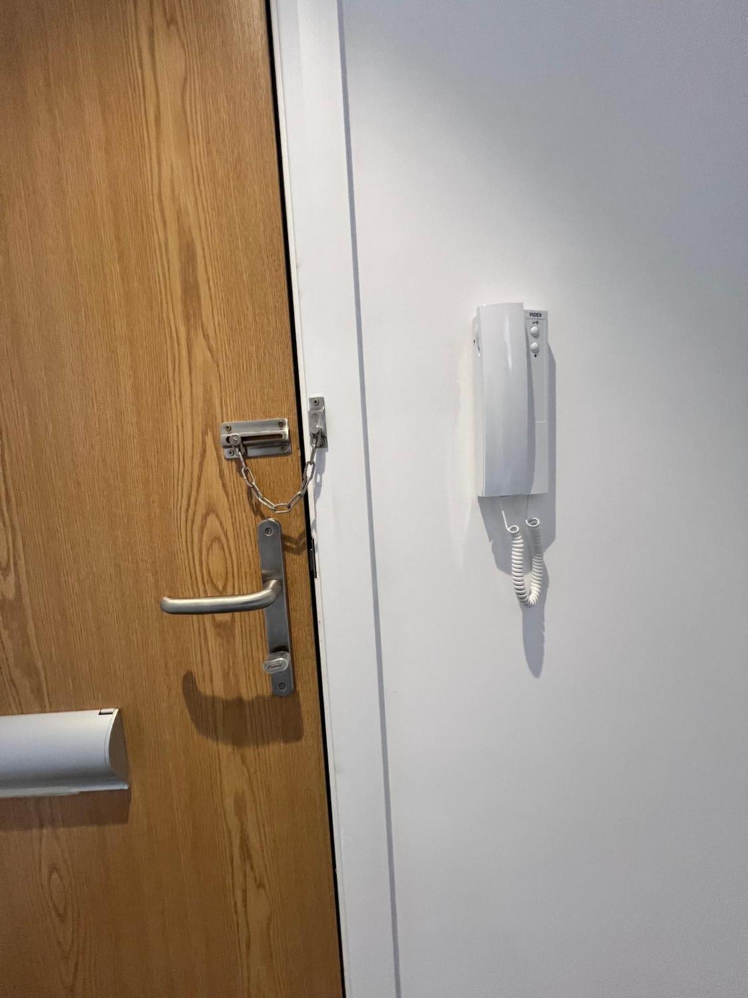 Flat 1 - Luxury Centre Apartment Bolton