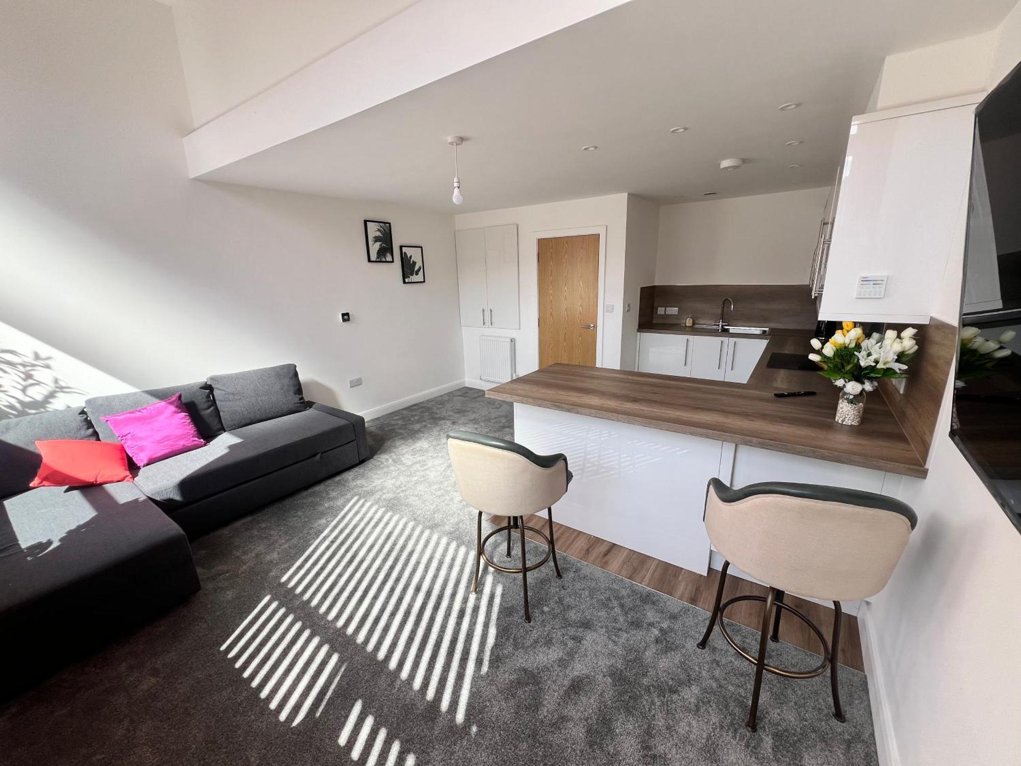 Flat 1 - Luxury Centre