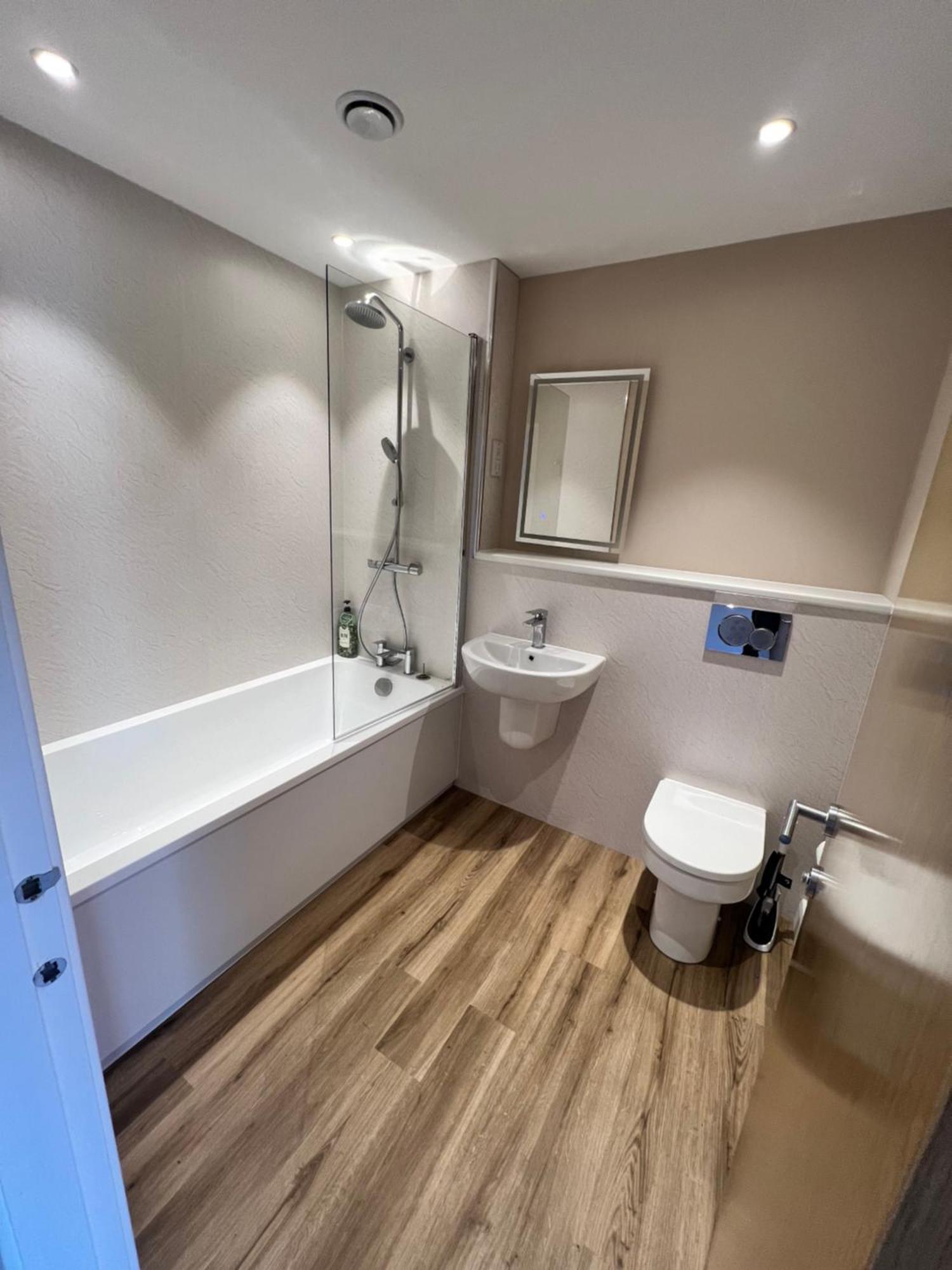 Flat 1 - Luxury Centre Apartment Bolton