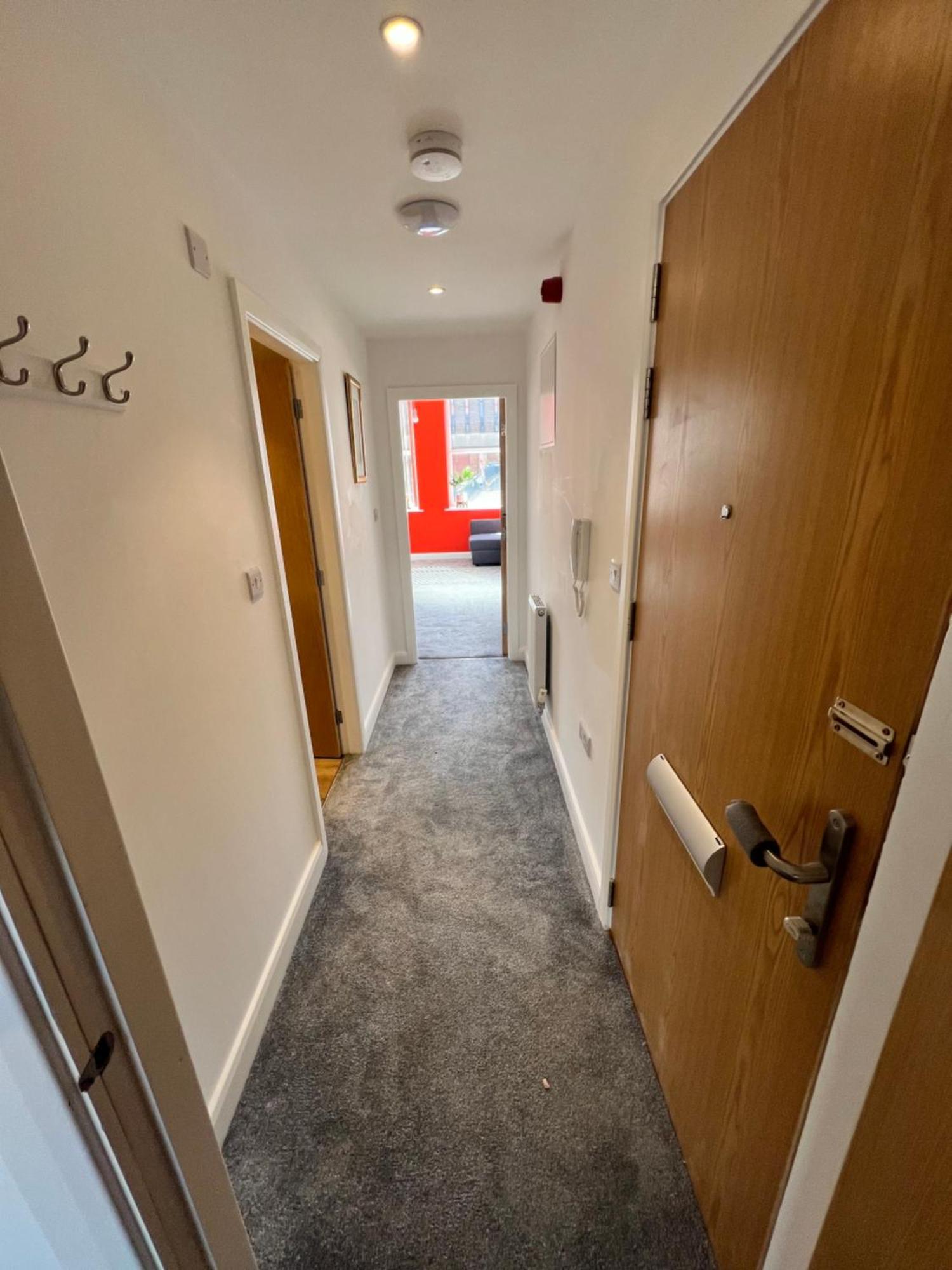 Flat 1 - Luxury Centre
